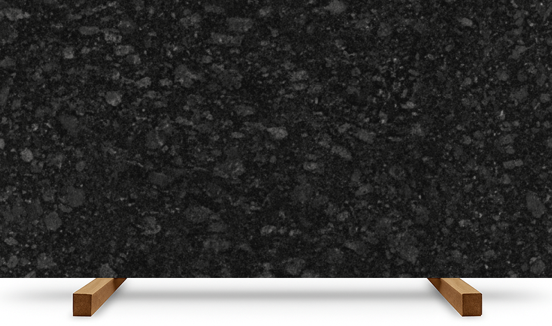 Majestic Black Lapotra